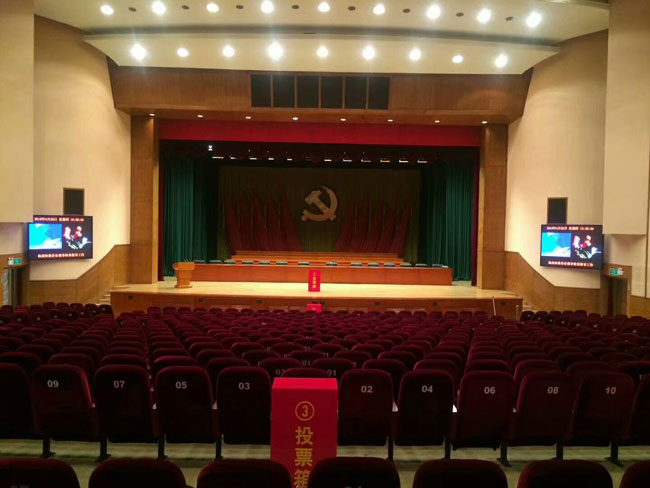 С�g��LED�@ʾ��